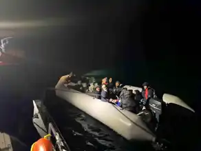 Ege'de Düzensiz Göçmen Operasyonu: 28 Kişi Yakalandı