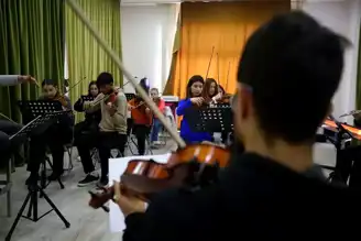 Ayvalık'ta Sanatın Büyüsü: Çocuklar İçin Müzik ve Daha Fazlası