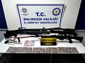 Ayvalık'ta Uyuşturucu Operasyonu: 3 Tutuklama