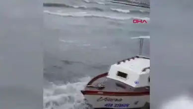 Kuvvetli Lodos Ege'de Dalgaları Kabarttı