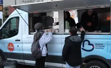 Şehir Belediyesi'nin Sıcak Çorba Projesi 25 Bini Aştı!