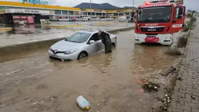 Marmara Bölgesi'nde Şiddetli Yağış ve Fırtına