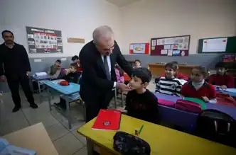 Balıkesir'de Okul Servisi Kazası: 26 Öğrenci Yaralandı