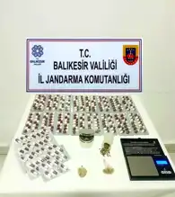 Balıkesir'de Uyuşturucu Operasyonu: 2 Gözaltı