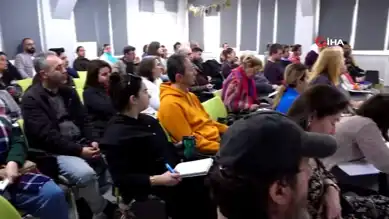 Balıkesir'de Uygulamalı Arıcılık Kursu Tam Kapasiteyle Devam Ediyor