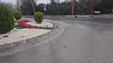 Sağanak Yağış Şehri Felç Etti