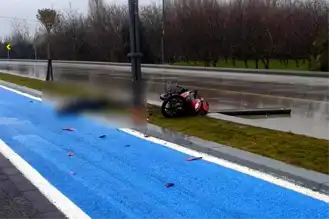 Edremit'te Motosiklet Kazası: Sürücü Öldü