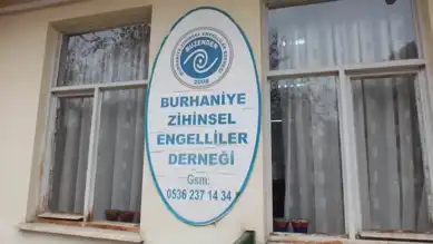 Engelliler Günü'nde Pasta Şenliği