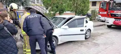 Park Halindeki Araçtan Duman Çıktı: Yanma Değildi!