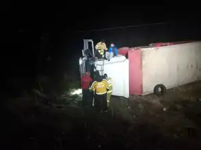 Susurluk'ta Trafik Kazası: İki Yaralı Kurtarıldı