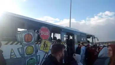 Dinlenme Tesislerinde Taraftar Kavgası: Çok Sayıda Yaralı