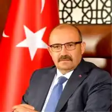 Vali Ustaoğlu'ndan Gazeteciler Günü Mesajı