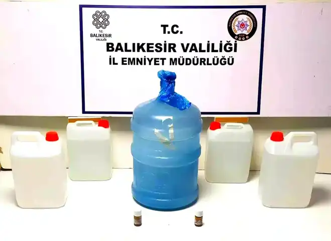 Ayvalık'ta Kaçak Alkol Baskını!