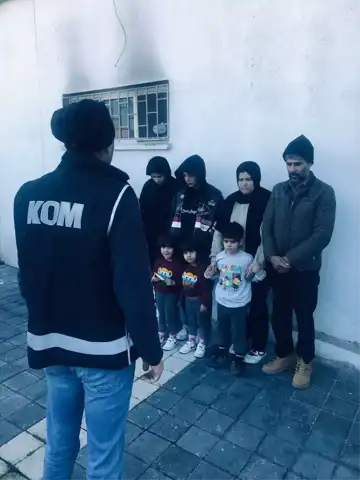 Ayvalık'ta İnsan Kaçakçılığı Operasyonu: 8 Göçmen Kurtarıldı