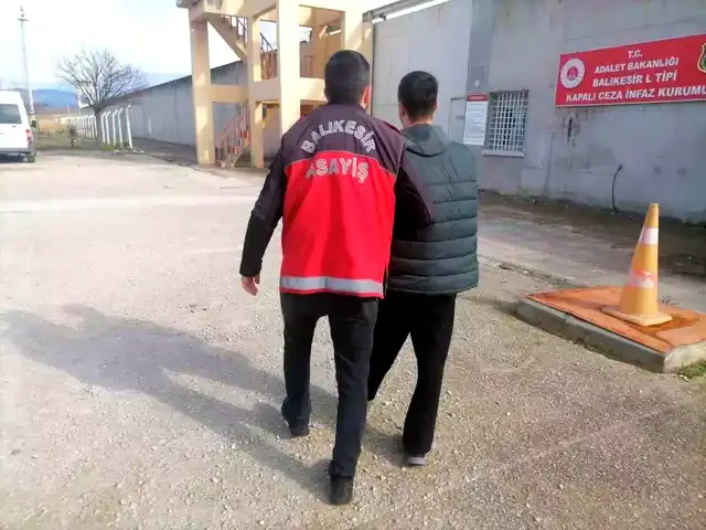 Balıkesir'de Büyük Operasyon: 22 Kişi Tutuklandı