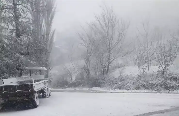 Batı Anadolu'da Kar Yağışı