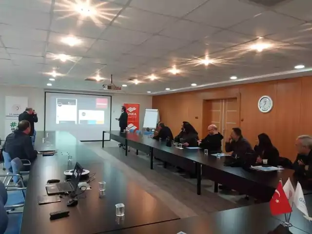 Ege Bölgesinde Medya Çalışanlarına Dezenformasyonla Mücadele Eğitimi