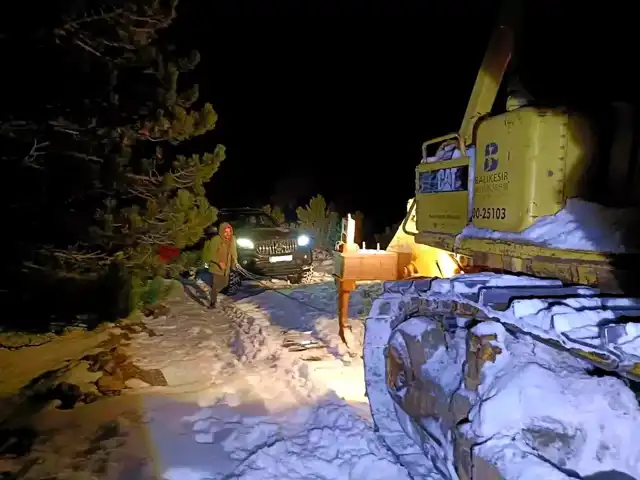 Kazdağları'nda Mahsur Kalan İki Dağcı Kurtarıldı