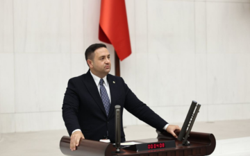 Umut Akdoğan tepki