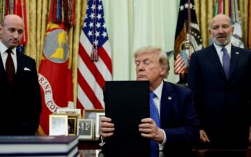 Trump Boğazı