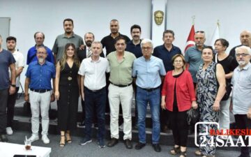 YENİ Parti